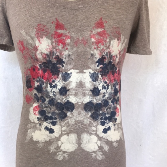 Marc by Marc Jacobs Sm flower mocha scoopneck tsh - Picture 2 of 6